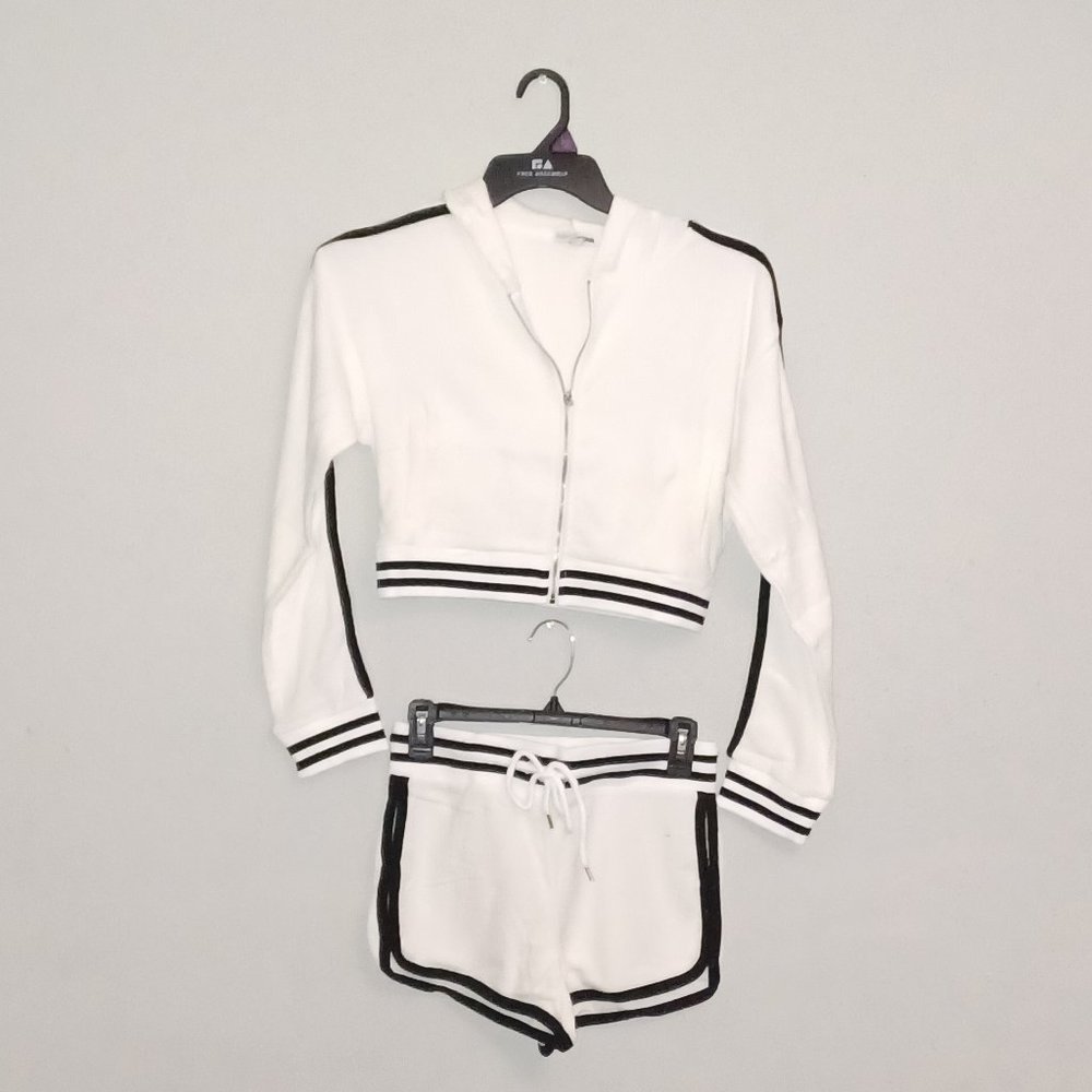 Fashion Nova Hooded Short Set